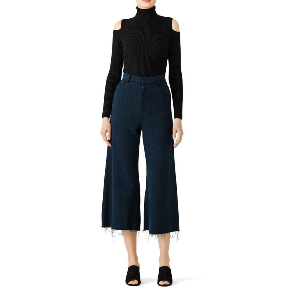 Kendall + Kylie Fray Jean L High Rise Raw Hem Crop